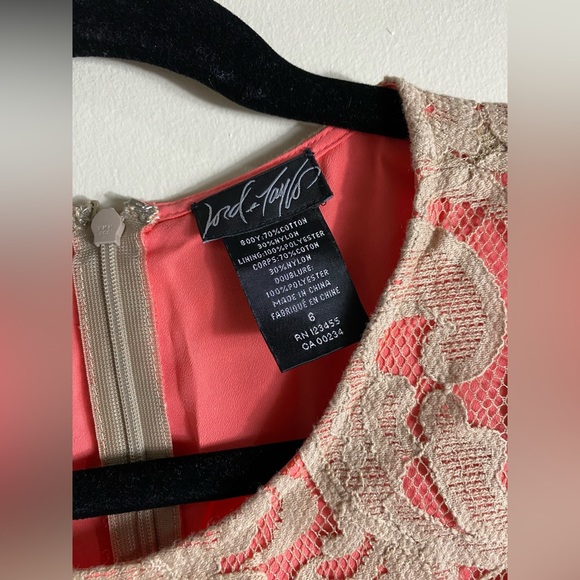 Lord & Taylor sleeveless Lace Dress - Picture 3 of 7